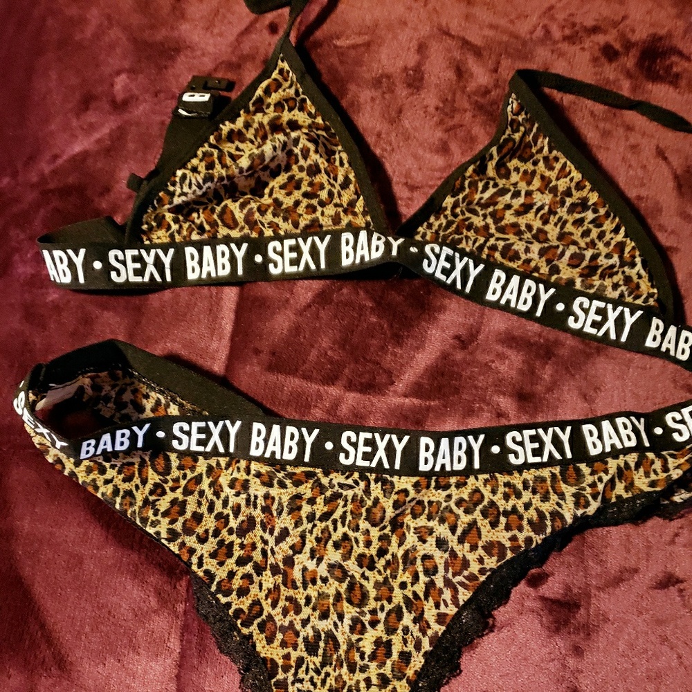 Lingerie set